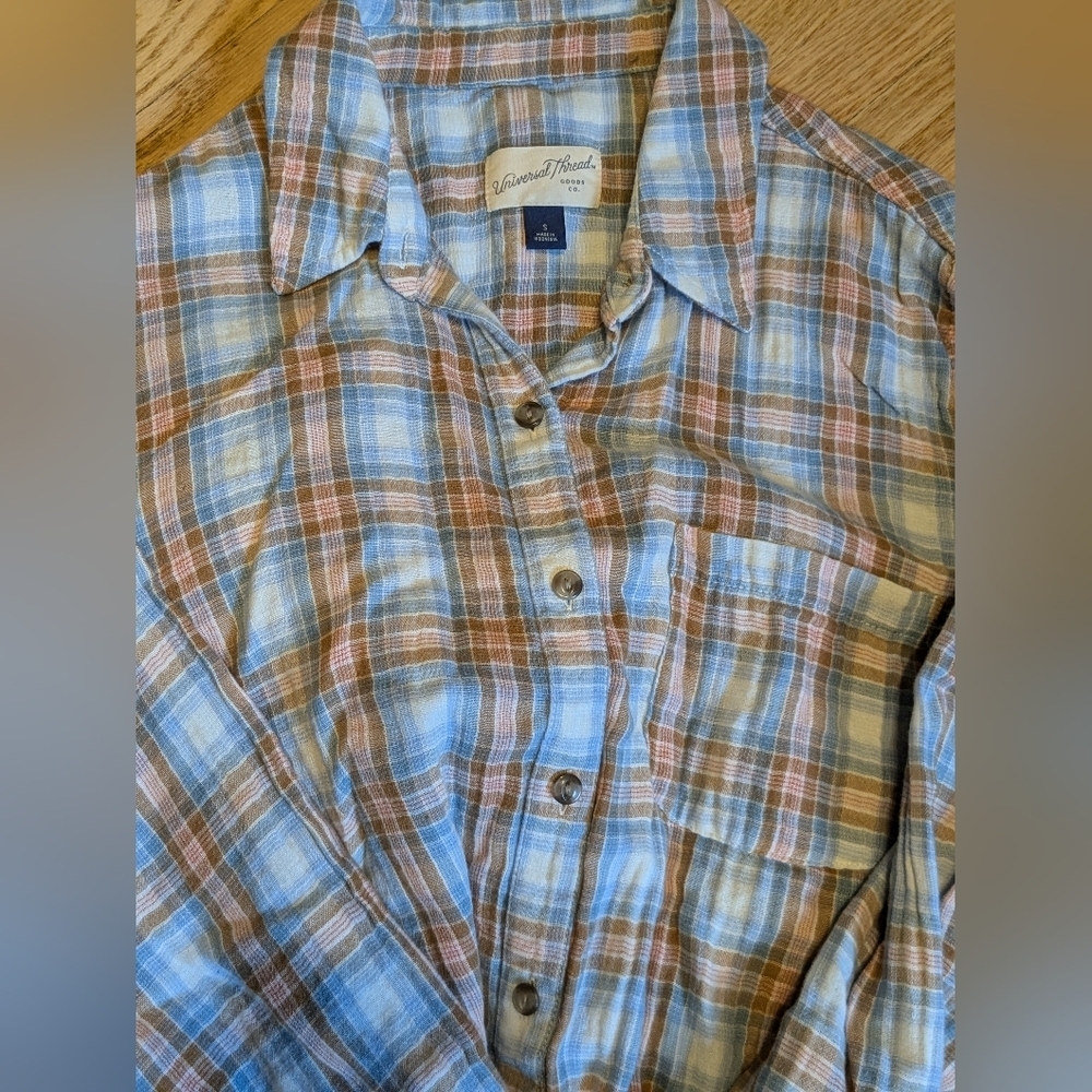 Universal Thread Flannel Bundle - image 3